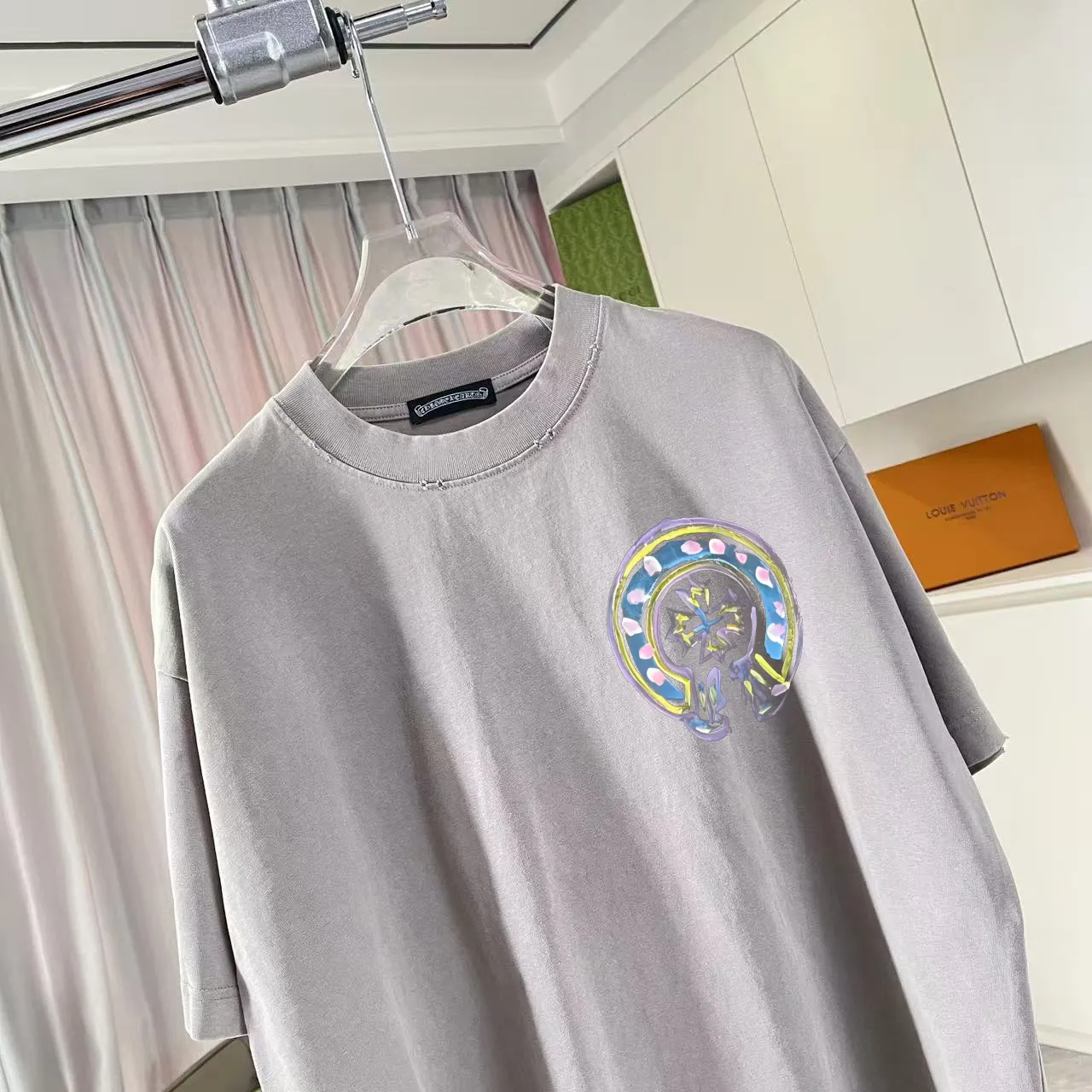 🅿️200 ch Crocodile* 2025 spring and summer new style, washed, worn, Sanskrit cross print, short-sleeved T-shirt, customized fabric 320g, same style for men and women, size: S M L XL XXL five codes, color: black gray